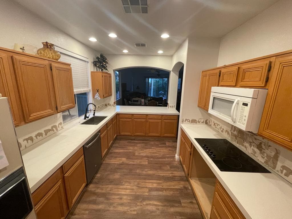 White granite countertops kitchen